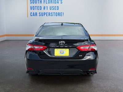 2020 Toyota Camry SE