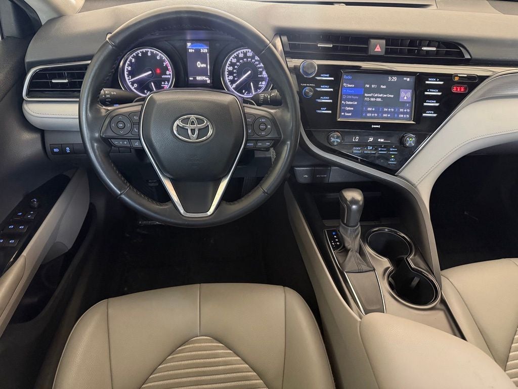 2020 Toyota Camry SE
