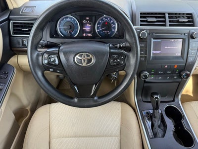 2016 Toyota Camry LE