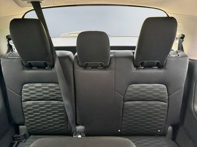 2023 Nissan Pathfinder SV