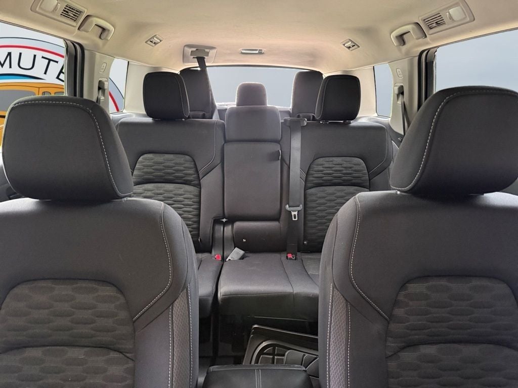 2023 Nissan Pathfinder SV
