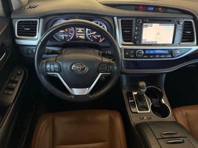 2017 Toyota Highlander Limited