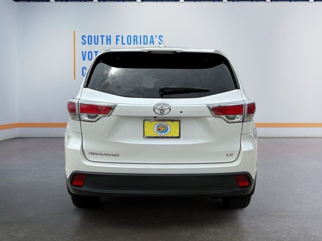 2014 Toyota Highlander LE Plus V6