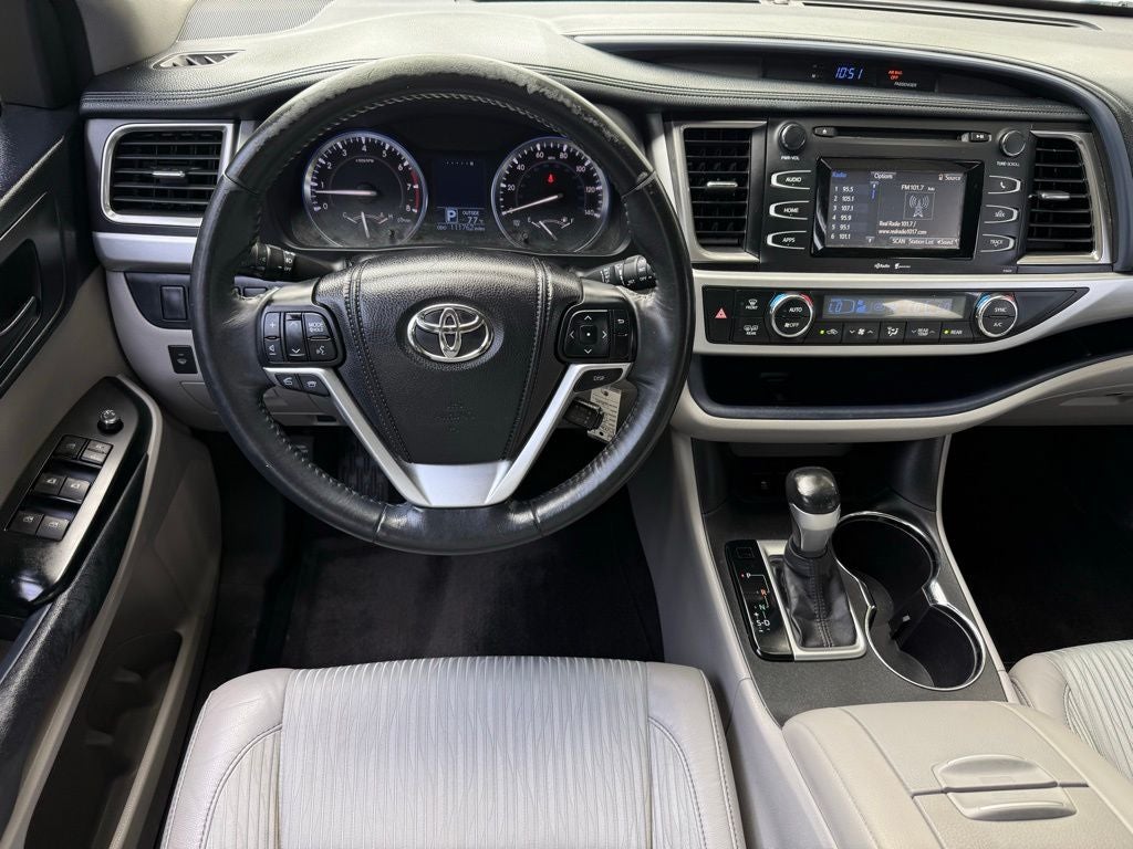 2014 Toyota Highlander LE Plus V6