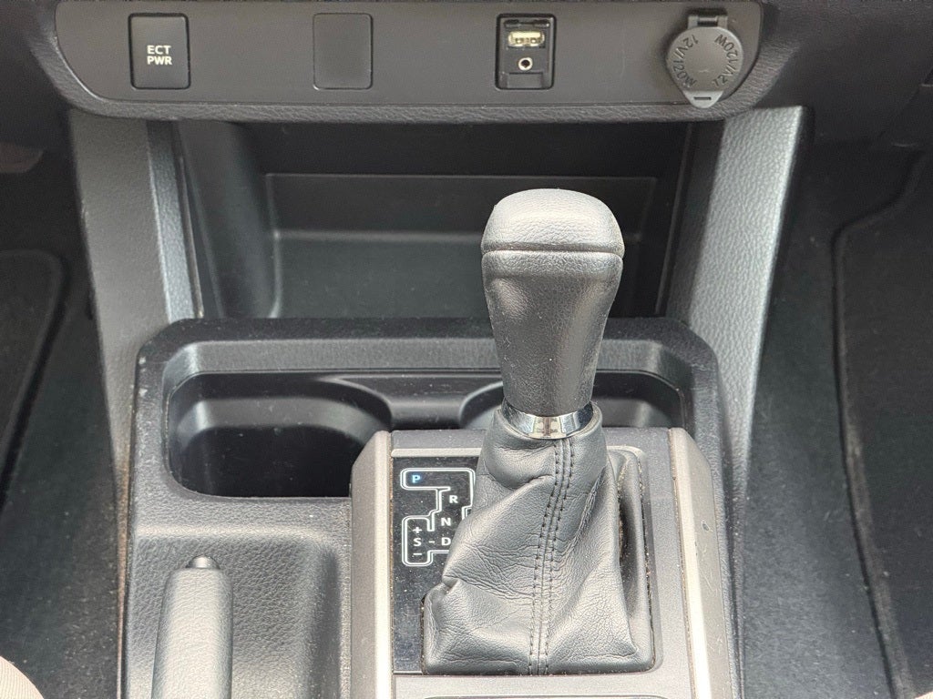 2016 Toyota Tacoma SR5