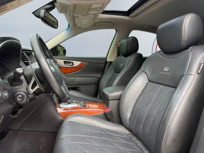 2009 INFINITI FX35 Base
