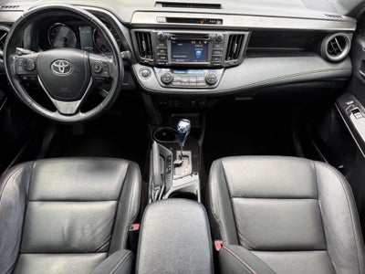 2018 Toyota RAV4 SE
