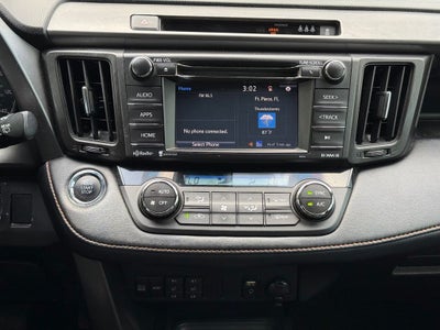 2018 Toyota RAV4 SE