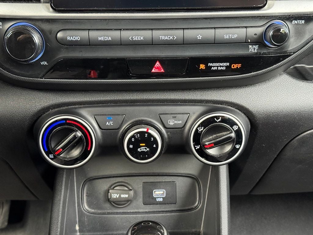 2020 Hyundai Venue SE