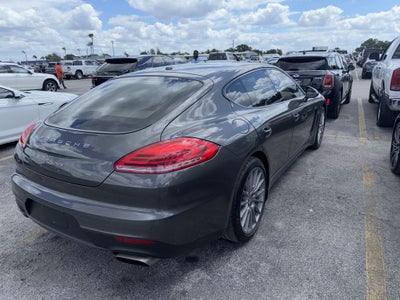 2014 Porsche Panamera 2